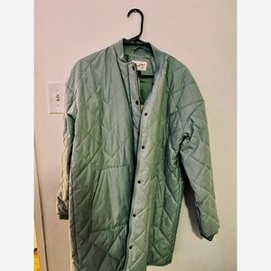 Universal Threads Quilted Mint Green Bomber Jacket (Size M)
